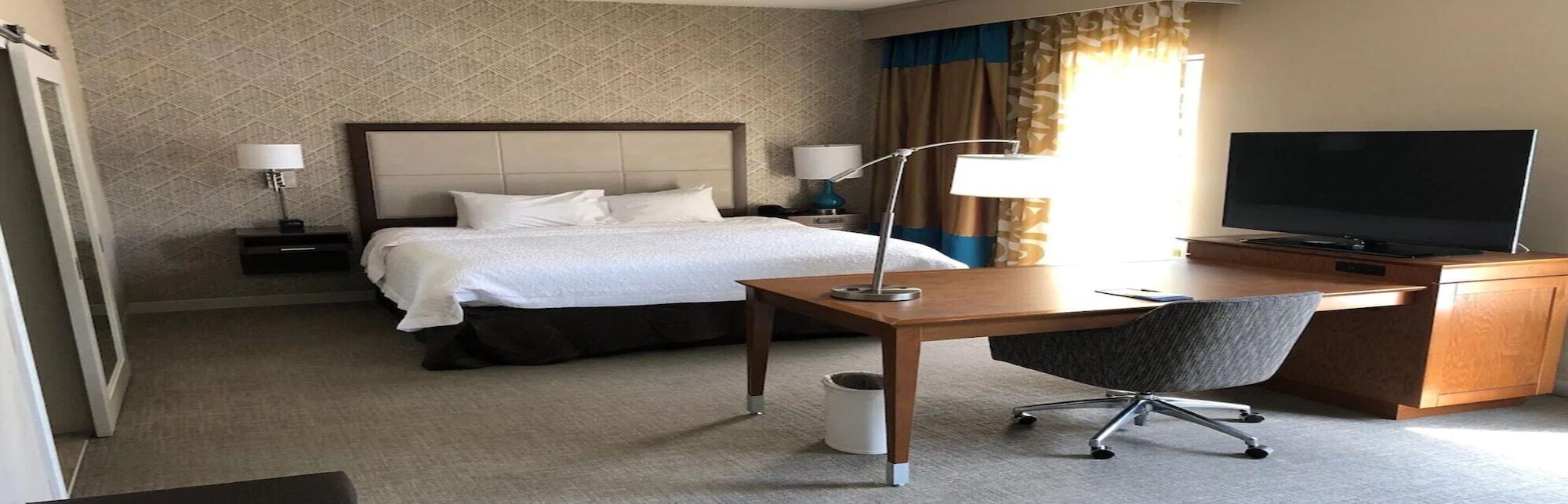 Hampton Inn & Suites By Hilton Tampa Busch Gardens Area Εξωτερικό φωτογραφία